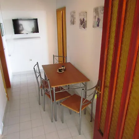 Dobre Apartment Makarska