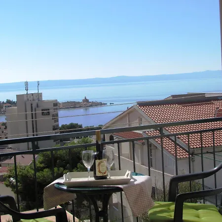 Dobre Apartment