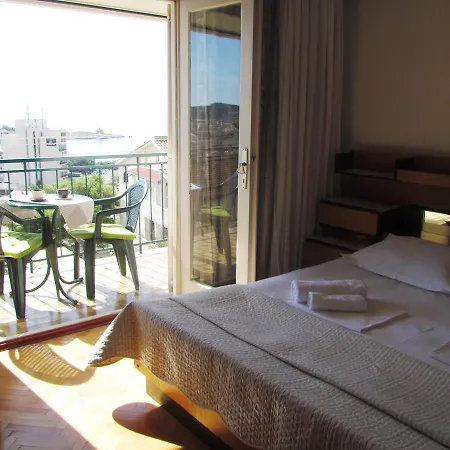 Apartment Dobre *
